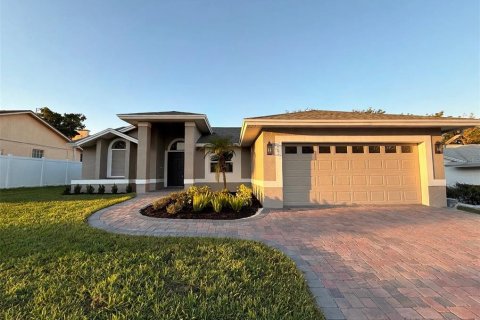 Villa ou maison à Orlando, Floride 3 chambres, 123 m2 № 2427369