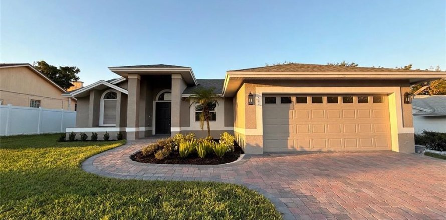 Villa ou maison à Orlando, Floride 3 chambres, 123 m2 № 2427369