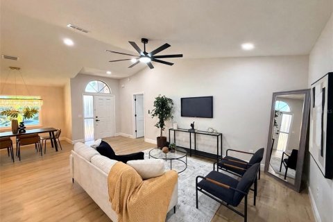 Villa ou maison à vendre à Orlando, Floride: 3 chambres, 123 m2 № 2427369 - photo 28