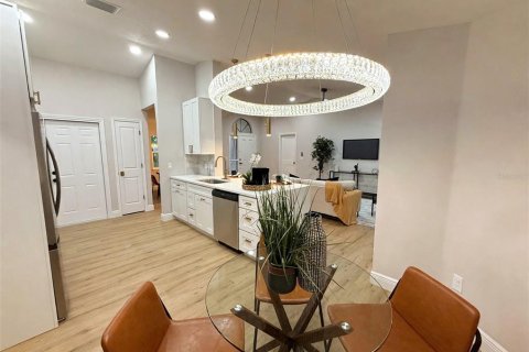Villa ou maison à vendre à Orlando, Floride: 3 chambres, 123 m2 № 2427369 - photo 15