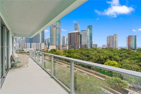 Condominio en alquiler en Miami, Florida, 2 dormitorios, 103.96 m2 № 2011011 - foto 13