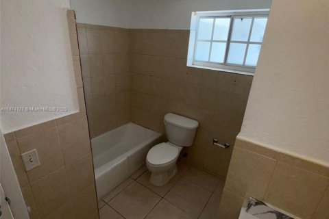 Copropriété à vendre à North Miami, Floride: 1 chambre, 72.19 m2 № 1977640 - photo 15