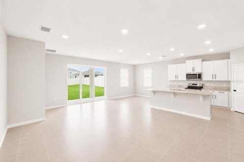 Villa ou maison à louer à Wesley Chapel, Floride: 4 chambres, 189.99 m2 № 2115472 - photo 6