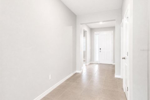 Villa ou maison à louer à Wesley Chapel, Floride: 4 chambres, 189.99 m2 № 2115472 - photo 13