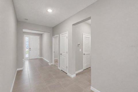 Villa ou maison à louer à Wesley Chapel, Floride: 4 chambres, 189.99 m2 № 2115472 - photo 11