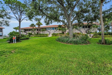 Condo in Tarpon Springs, Florida, 2 bedrooms  № 1821260 - photo 5