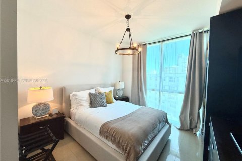 Copropriété à vendre à Hallandale Beach, Floride: 1 chambre, 92.44 m2 № 2256570 - photo 7