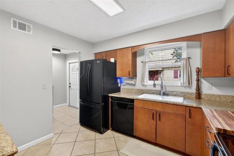 Copropriété à vendre à Winter Park, Floride: 2 chambres, 117.61 m2 № 2093284 - photo 7