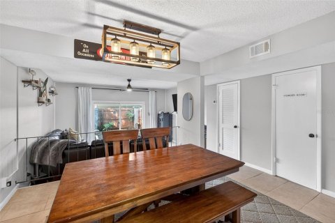 Copropriété à vendre à Winter Park, Floride: 2 chambres, 117.61 m2 № 2093284 - photo 4