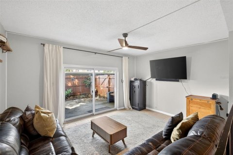 Copropriété à vendre à Winter Park, Floride: 2 chambres, 117.61 m2 № 2093284 - photo 3