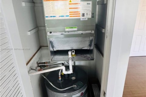 Condo in Sunny Isles Beach, Florida, 1 bedroom  № 1994809 - photo 5