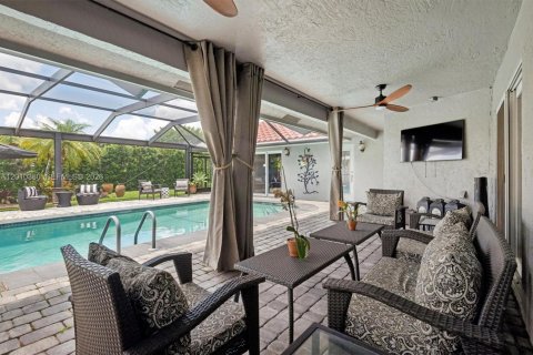 Villa ou maison à vendre à Davie, Floride: 4 chambres, 200.11 m2 № 2075344 - photo 25