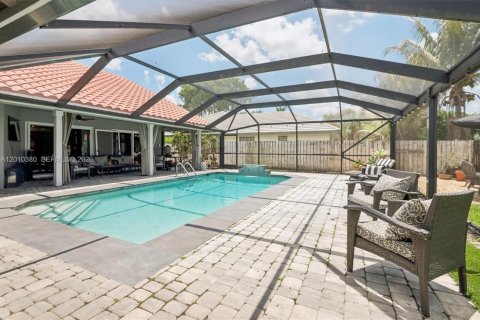 Villa ou maison à vendre à Davie, Floride: 4 chambres, 200.11 m2 № 2075344 - photo 27