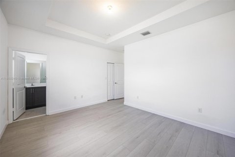 Townhouse in Homestead, Florida 3 bedrooms, 137.77 sq.m. № 1882574 - photo 27
