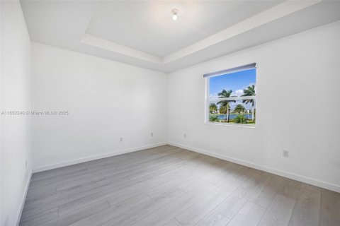 Townhouse in Homestead, Florida 3 bedrooms, 137.77 sq.m. № 1882574 - photo 26