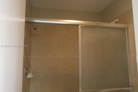 Condominio en venta en Coconut Creek, Florida, 3 dormitorios, 104.05 m2 № 2066249 - foto 26