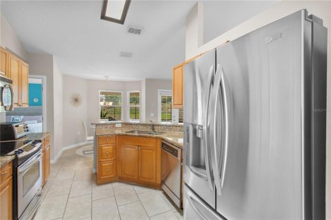 House in Davenport, Florida 5 bedrooms, 185.99 sq.m. № 1518688 - photo 15