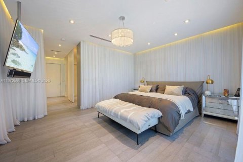 Villa ou maison à vendre à Miami, Floride: 5 chambres, 314.47 m2 № 2174725 - photo 10