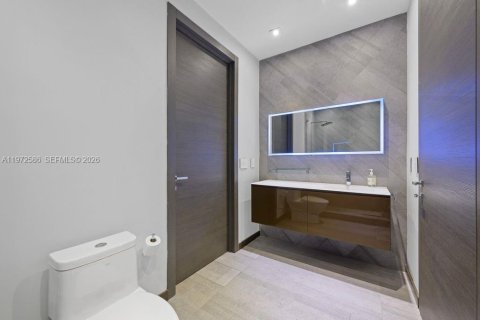 Villa ou maison à vendre à Miami, Floride: 5 chambres, 314.47 m2 № 2174725 - photo 15