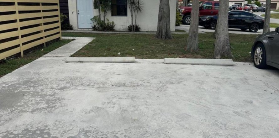 Casa en Wellington, Florida 3 dormitorios, 128.76 m2 № 1142430