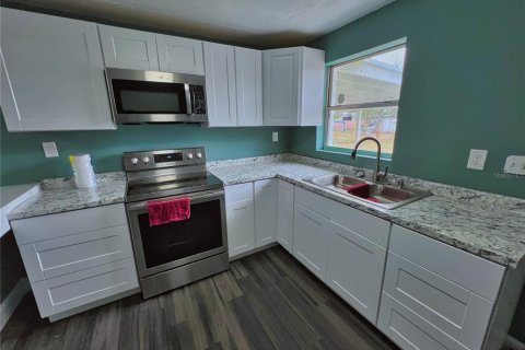 Commercial property in Arcadia, Florida 4 bedrooms, 166.85 sq.m. № 1546212 - photo 6