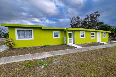Commercial property in Arcadia, Florida 4 bedrooms, 166.85 sq.m. № 1546212 - photo 2