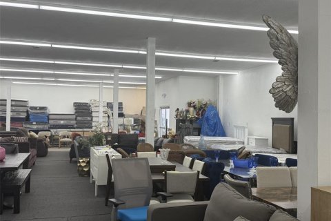 Propiedad comercial en venta en Orlando, Florida, 1357.67 m2 № 2166213 - foto 5