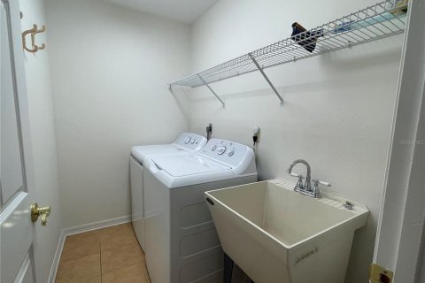 Condominio en venta en Gainesville, Florida, 3 dormitorios, 156.54 m2 № 1874032 - foto 20