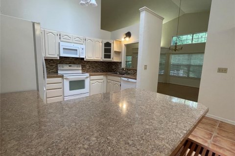 Condominio en venta en Gainesville, Florida, 3 dormitorios, 156.54 m2 № 1874032 - foto 17