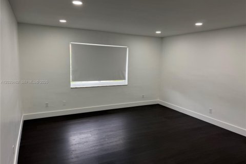 Appartement à louer à Dania Beach, Floride: 2 chambres, 74.32 m2 № 2176123 - photo 4
