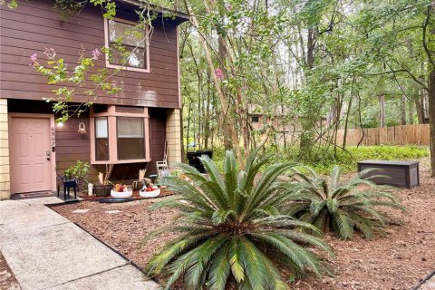 Townhouse in Gainesville, Florida 2 bedrooms, 92.16 sq.m. № 2237879