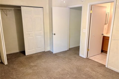 Touwnhouse à vendre à Gainesville, Floride: 2 chambres, 92.16 m2 № 2237879 - photo 14