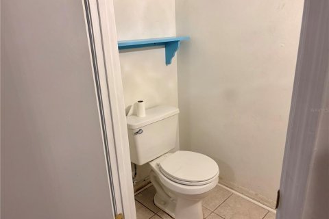 Touwnhouse à vendre à Gainesville, Floride: 2 chambres, 92.16 m2 № 2237879 - photo 11