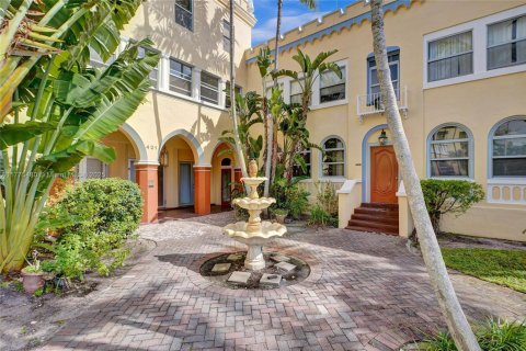 Condominio en venta en Miami Shores, Florida, 1 dormitorio, 76.83 m2 № 1708302 - foto 20
