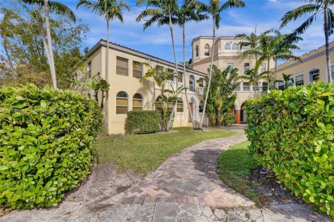 Condominio en venta en Miami Shores, Florida, 1 dormitorio, 76.83 m2 № 1708302 - foto 21