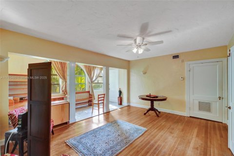Condominio en venta en Miami Shores, Florida, 1 dormitorio, 76.83 m2 № 1708302 - foto 25