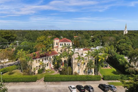 Condominio en venta en Miami Shores, Florida, 1 dormitorio, 76.83 m2 № 1708302 - foto 19
