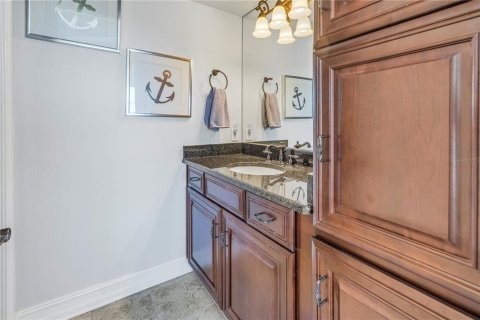 Casa en alquiler en Tampa, Florida, 4 dormitorios, 332.13 m2 № 828137 - foto 28