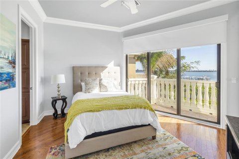 Casa en alquiler en Tampa, Florida, 4 dormitorios, 332.13 m2 № 828137 - foto 26