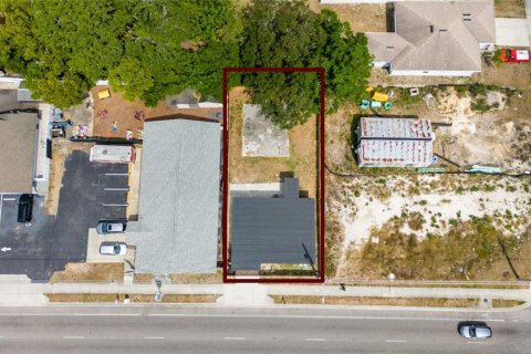 House in Orlando, Florida 3 bedrooms, 101.73 sq.m. № 1776645 - photo 9