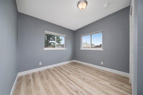 House in Orlando, Florida 3 bedrooms, 101.73 sq.m. № 1776645 - photo 23