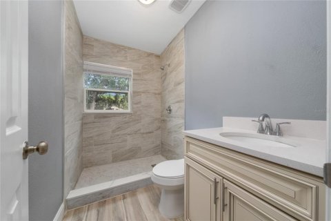 House in Orlando, Florida 3 bedrooms, 101.73 sq.m. № 1776645 - photo 19