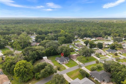 House in Ocala, Florida 3 bedrooms, 118.08 sq.m. № 2267367