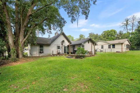 House in Ocala, Florida 3 bedrooms, 118.08 sq.m. № 2267367 - photo 15