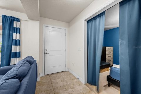 Villa ou maison à vendre à North Port, Floride: 3 chambres, 189.06 m2 № 2412695 - photo 6