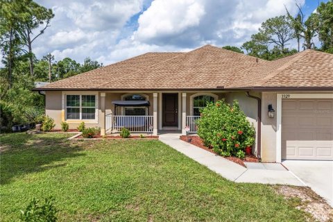 Villa ou maison à vendre à North Port, Floride: 3 chambres, 189.06 m2 № 2412695 - photo 3