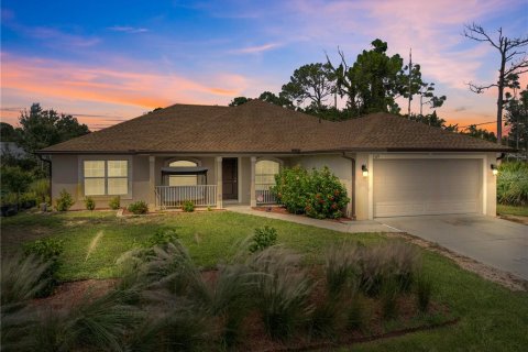 Villa ou maison à North Port, Floride 3 chambres, 189.06 m2 № 2412695