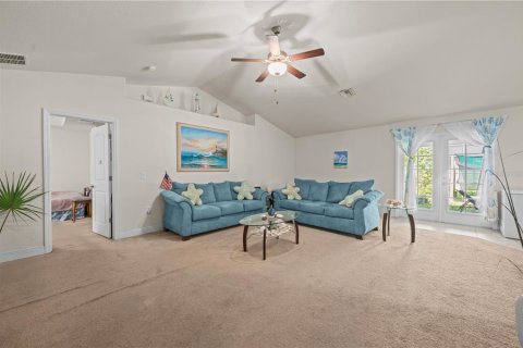 Villa ou maison à vendre à North Port, Floride: 3 chambres, 189.06 m2 № 2412695 - photo 8