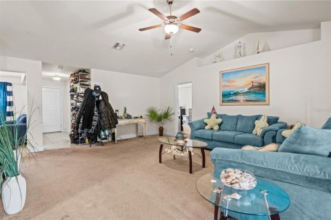 Villa ou maison à vendre à North Port, Floride: 3 chambres, 189.06 m2 № 2412695 - photo 10