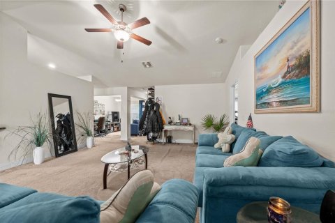 Villa ou maison à vendre à North Port, Floride: 3 chambres, 189.06 m2 № 2412695 - photo 15